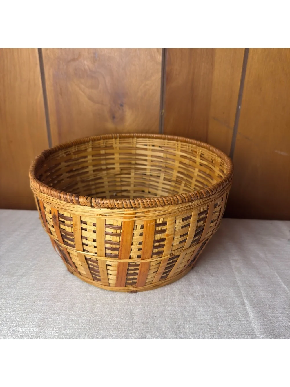 Vintage Handwoven Wicker Basket Round Boho Farmhouse Storage Decor 10 Inch